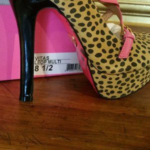 Betsy Johnson Vitas Leopard Platform